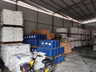 Premium Chlorinated Paraffin Liquid 42 52 for Industrial Use