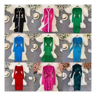 High-Quality Fashionable Women's Long-Sleeved Knitted Dress, Suitable for Any Occasion.