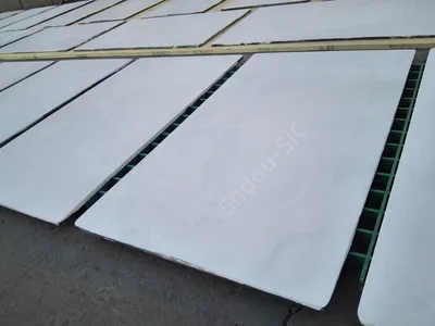 Alumina Ceramic Coated Rsic Loading Plates for High Purity Technical Ceramics