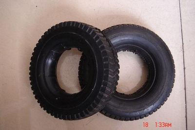 Semi-Pneumatic Tire (8"x2.5")