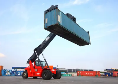 45 Tons Reach Stacker for Eco-Friendly Stacker Reach Equipped with Intelligent Dynamic Anti Roll