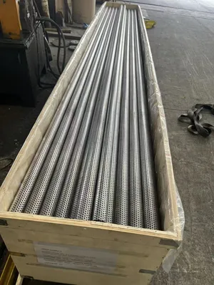Ext Diam. 21mm Th. 1.2mm Perforation R2 T5 Continuous Welding Tube