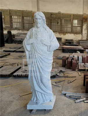Sacred Heart of Jesus Light Gary Granite Statue