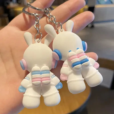 China Manufacture Soft PVC Keyring Space Rabbit Plastic Key Chain