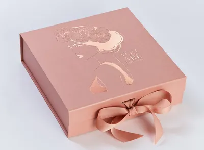 Luxury Printing Paper Cardboard Folding Gift Packaging Boxes with Ribbon