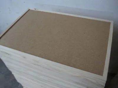 Cork Board 60X40cm with Natural Wood Frame