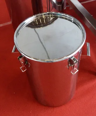 Durable Stainless Steel Milk Container with Custom Design Options