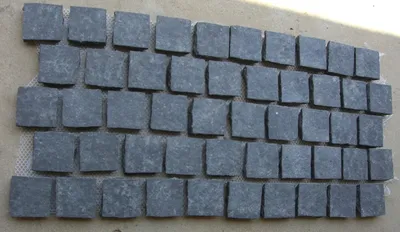 Flamed Black Basalt Cube Stones on Mesh for Paving