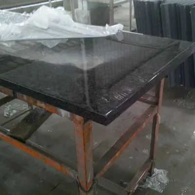 Gold Brown Black Granite Pre-Fab Kitchen Countertop