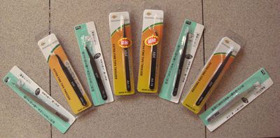 Tweezers
