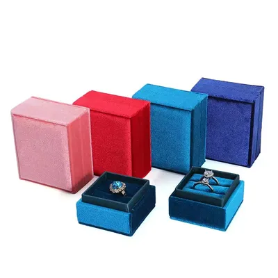 Custom Luxury Unique Red Faux Jewelry Packaging Box