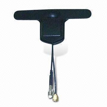 GPS and GSM Antenna with Right Hand Circular Polarization (T29)
