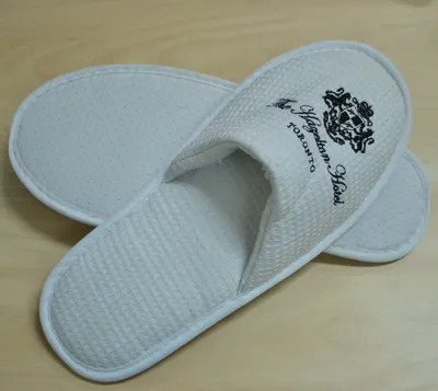 Slipper with Waffle Material for Hotel Room Using