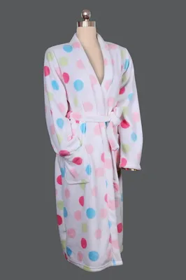 Ladies's Warm Conformable Bathrobe Make of Coral Fleece