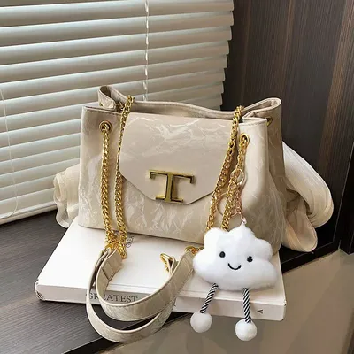 Premium Chain Shoulder Bag Commuter Tote Bag