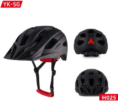 Sport Helmet, Ski/Bike/Skating/Skateboard/Bicycle/Cycling Helmet with Flashing Light