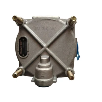 Truck Specific Braking Device with Quick Release Relay Valve