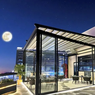 Outdoor Sun Shade Retractable Roof Awning Rainproof