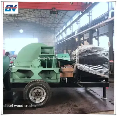 Waste Mushroom Mobile Diesel Making Sawdust Shaving Crusher