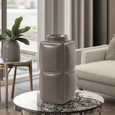 Modern Tabletop Brown Square Resin Vase for Home Decoration