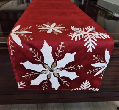 Factory Direct Holiday Decorative Tablecloths and Table Flags