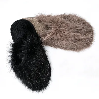 Custom Logo Slippers Model LC002 - Stylish and Comfortable for Women