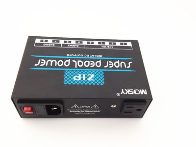 Guitar Pedal Power Supply-Based on Voodoo Lab2 Pedal Power Supply