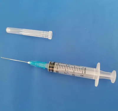 Disposable Insulin Syringe for Single Use with Needle Luer Slip 2ml