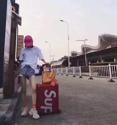 Famous Brand Whole Alum Luggage for Business Traveling