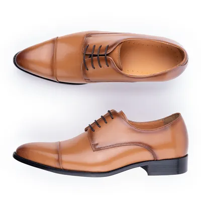 Stylish Men's Leather Oxford Shoes for Weddings and Office