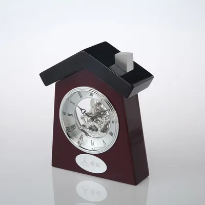 High Quality House Shape Wooden Desk Clock for Home Decor