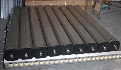 Stainless Steel Outer Shell Octagonal Type Solar Manifold