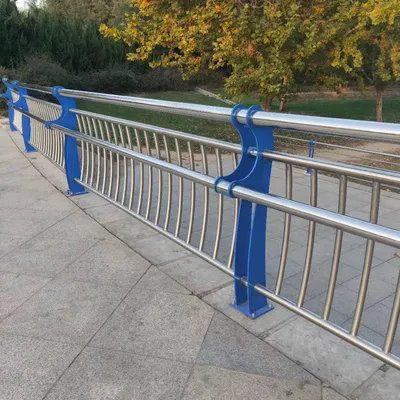 Bridge Guardrail with Light Mesh Opening - Reliable River Guardrail From China