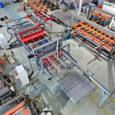Automatic Fence Mesh Welding and Folding Bending Machine in Stock
