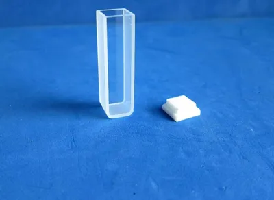 Quartz Cuvettes for Spectrophotometers