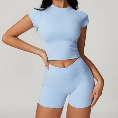 Women Sports Wear Amazon Hot- Sale Fast Dry Yoga Wear Shorts Gym Suit