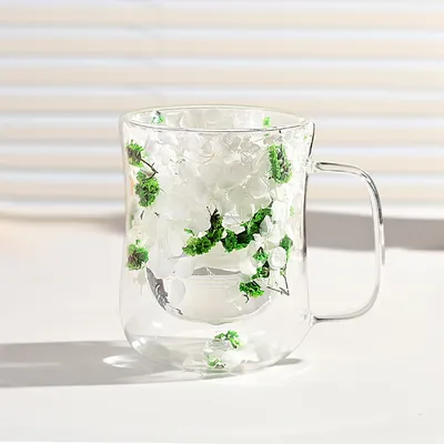Double Walled Glass Mug Cups with Dried Flowers for Mother's Day Gift