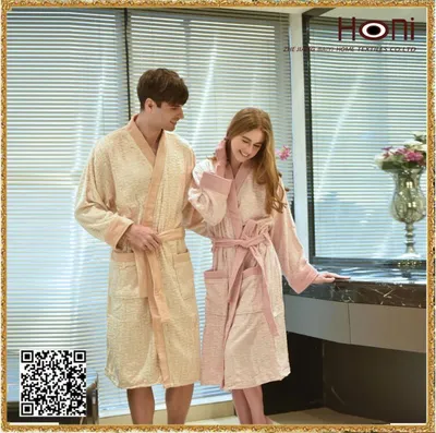 Newest Design Wholesale Custom Embroidered Bathrobe