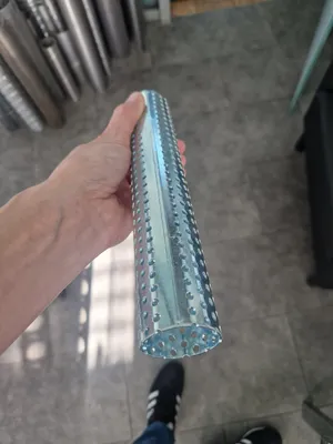 Not Galvanized Carbon Steel Pipes (NOT SPIRAL) Th. 3mm Continuosly Welded Perforation R4 T8