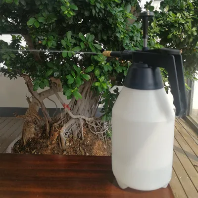 1.5L Hot Sale Plastic Garden Hand Pump Sprayer High Pressure Pump Sprayer