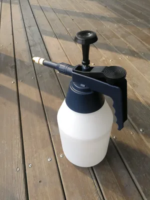 1.5L Hand Plastic Pump Garden Sprayer Pressure Sprayer Plastic Trigger Home Water Sprayer
