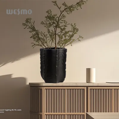 Nordic Tabletop Vase Minimalist Indoor Artistic Decorative Item Resin Black Elegant Flower Vase for Home Decor