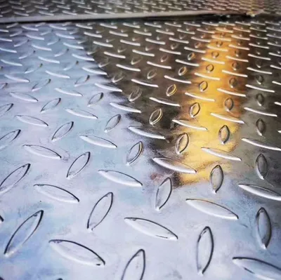 304 301 316 Stainless Steel Pattern Plate Anti Skid Diamond Tread Chequered Embossed Checkered Stainless Steel Sheet Plate