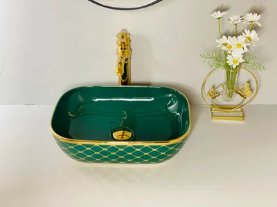 Factory Direct Greengolden Ceramic Wash Basin Bathroom Sink Small Size