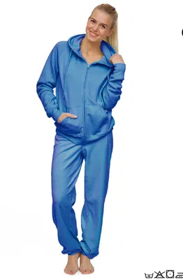 Ladies's Jogging Set Make of 80%Cotton 20%Polyester