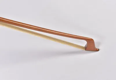 Chinese Factory Custom Classic Pernambuco Cello Bow with Abalone Shell Decoration