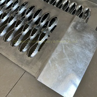 Customizable Steel Loading Ramp, 450kg Capacity – Direct From Factory