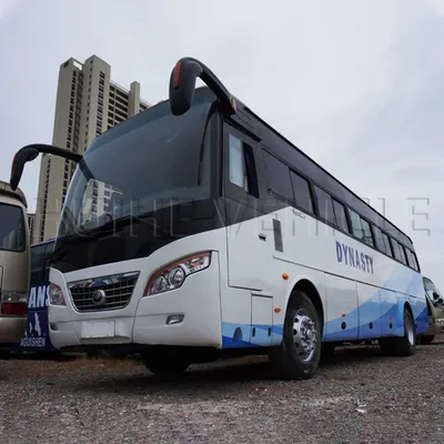 Used Yu-Tong Bus 6102 Front Engine 55 Seats Coach Bus in Stock