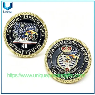 Custom Design 13th Patrol Craft Squadron Enamel Gold Challenge Coin for Kd Sri Sarawak