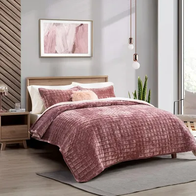 Popular Quilted Velvet Home Bedding Bedspread Set